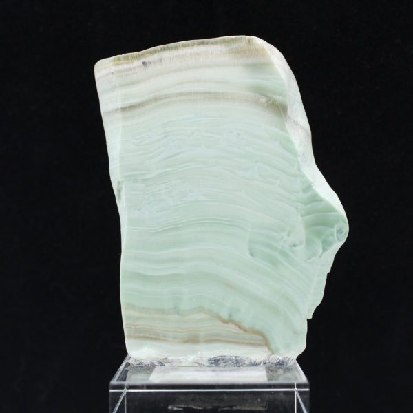 Fatia polida de aragonita verde mineral bruto de qualidade