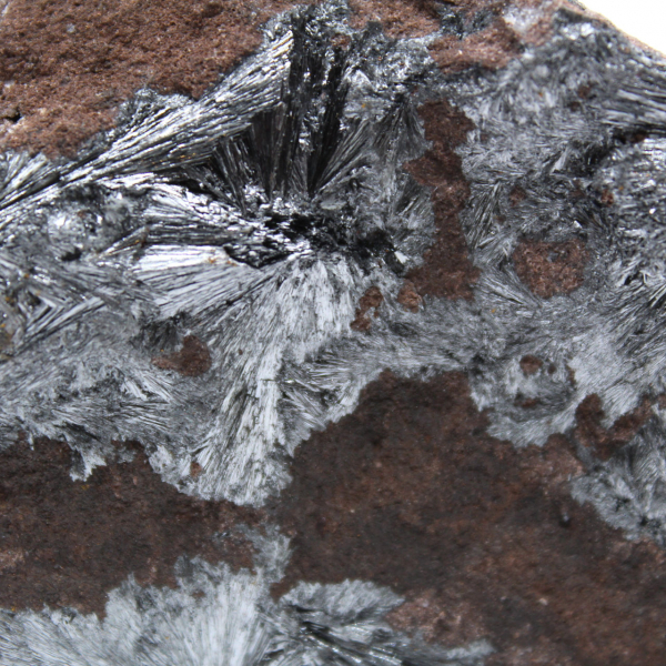 Grande peça de pirolusita cristalizada