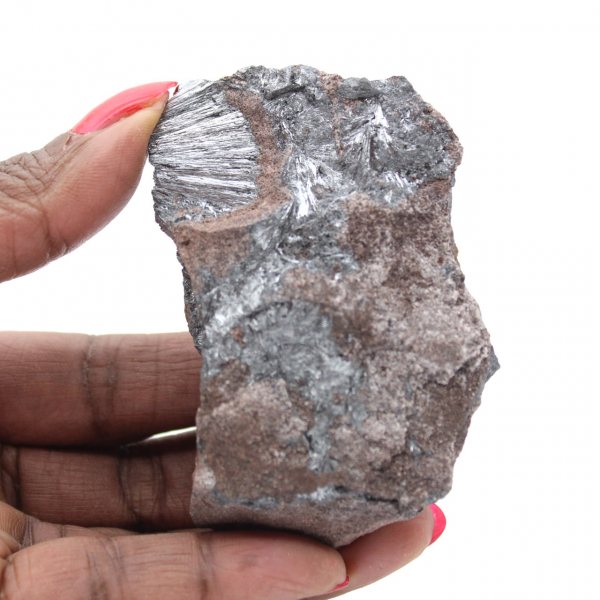 Pirolusita, espécime autêntico em matriz