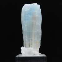 Cristal de água-marinha