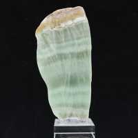 Pedra de aragonita verde ideal para coleção