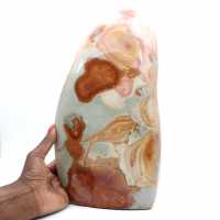 Grande pedra decorativa de jaspe polido, mineral natural, Madagascar