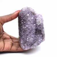 Espécime de Ametista do Brasil: Geodo Mineral Único