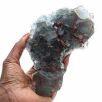 Espécime de fluorita bruta: pedra verde de Marrocos sobre rocha Espécime de fluorita bruta: pedra verde de Marrocos sobre rocha