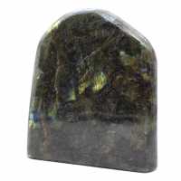 Labradorita polida de Madagascar, exemplar decorativo. Labradorita polida de Madagascar, exemplar decorativo.
