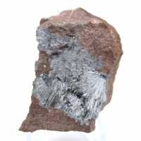 Pequenos cristais de pirolusita em matriz autêntica