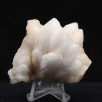 Quartzo em forma de flor marroquina com cristais alongados