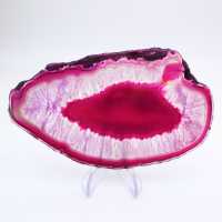 Fatia fina de ágata com tonalidade rosada