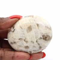 Seixo de feldspato malgaxe – Pedra natural Seixo de feldspato malgaxe – Pedra natural