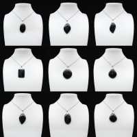 Pingente turmalina preta