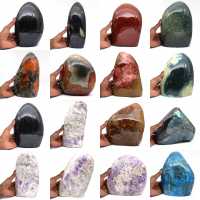 Pedra ornamental grande
