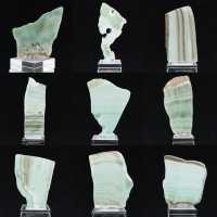 Fatia de pedra de aragonita verde natural