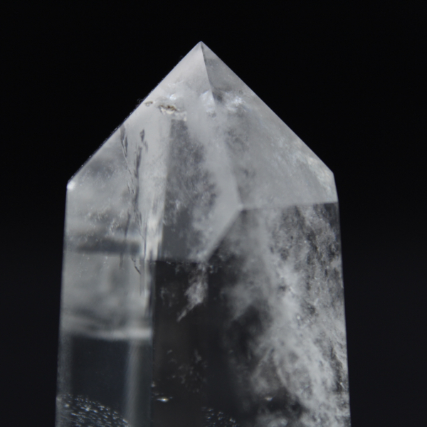 Prisma de cristal de rocha polido