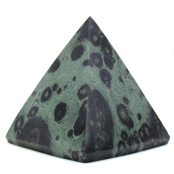 Kambamba jaspis piramide