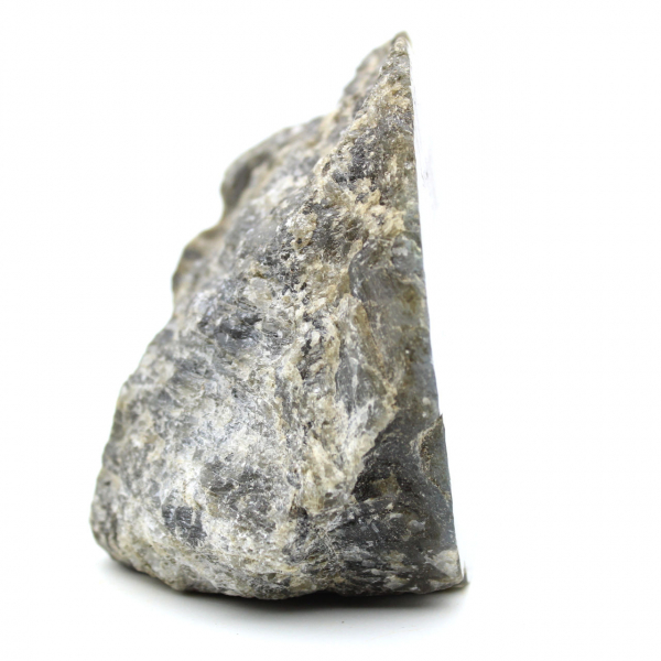 Pedra semi-polida em labradorita