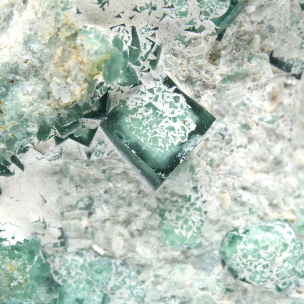 Fluorita verde natural bruta