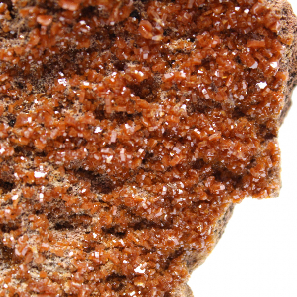 Cristalização de vanadinite natural