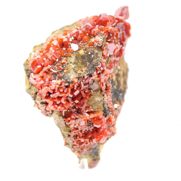 Cristais de vanadinite em ganga