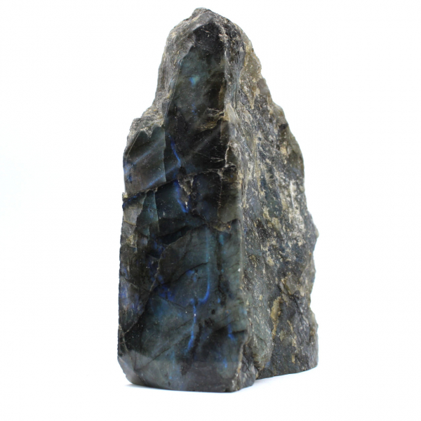 Rocha labradorite semipolida