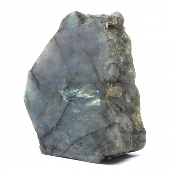 Labradorite um lado polido