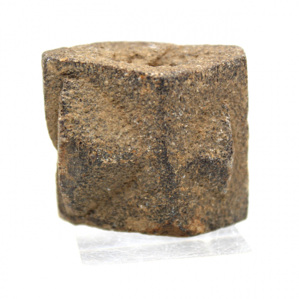 Estaurolite natural