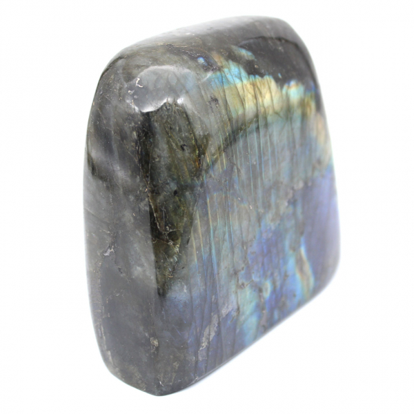 Labradorite polida