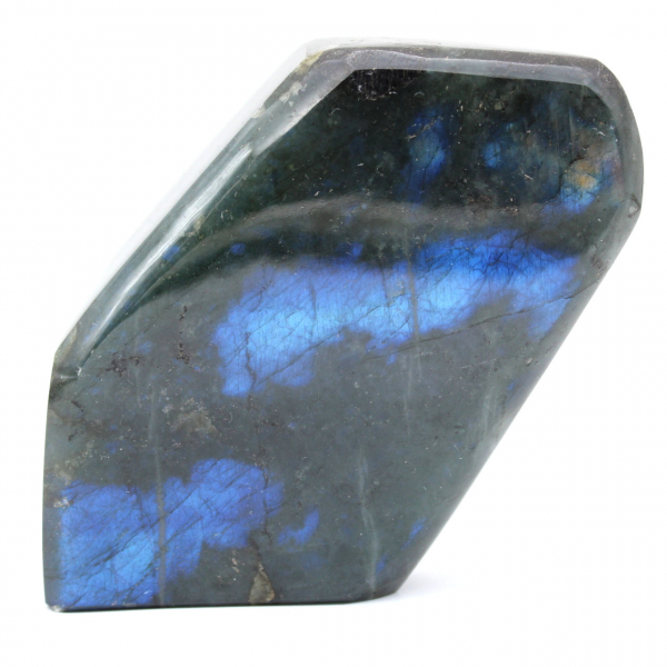 Labradorite polida