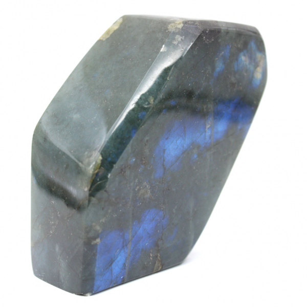 Labradorite polida