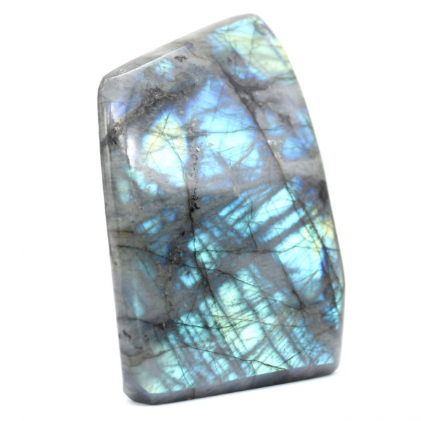 Labradorite polida em formato polido