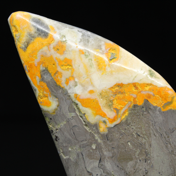 Pequena decoração de coleção Bumblebee em jaspe polido