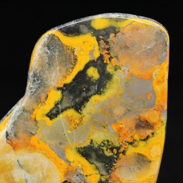 Pedra genuína de jaspe abelha polida