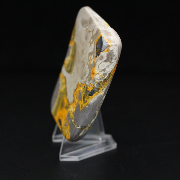 Ornamento pequeno de jaspe abelha polido