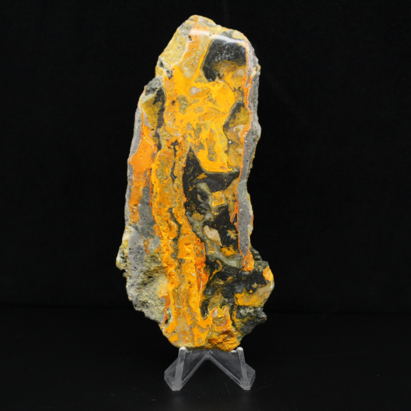 Fatia de Jaspe Abelha: Estética Vulcânica