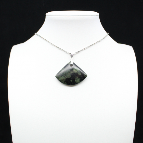 Pingente Kambamba Jasper em formato de leque