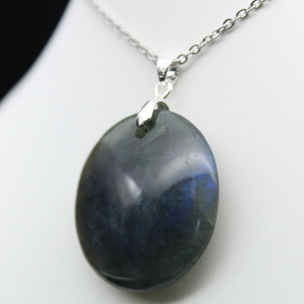 Pingente redondo de labradorita