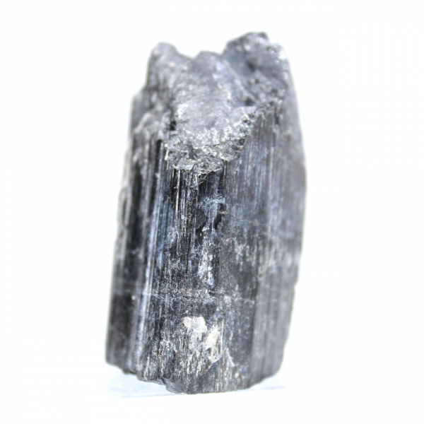 Turmalina negra bruta