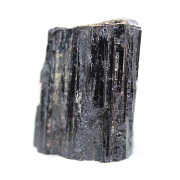Turmalina negra bruta