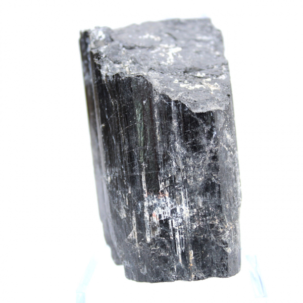 Cristal de turmalina negra bruta