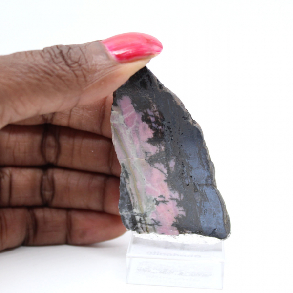 Fatia de rodonita polida qualidade para decoração