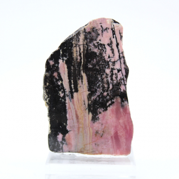 Fatia de rodonita para uso decorativo