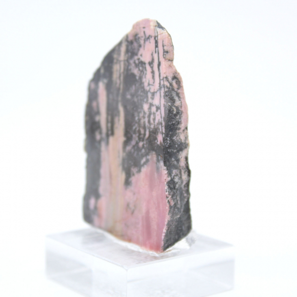 Fatia de rodonita para uso decorativo