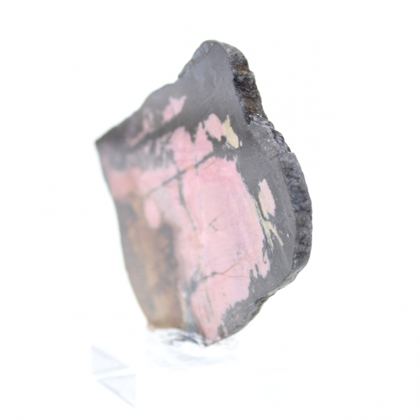 Fatia de rodonita natural ideal para decoração