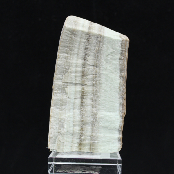 Fatia polida de aragonita verde mineral bruto de qualidade