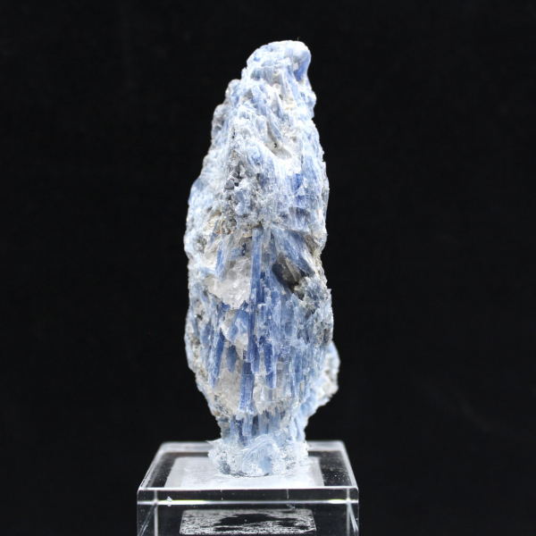 Cristais de Cianite