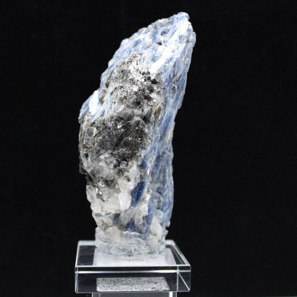 Cristais de Cianite