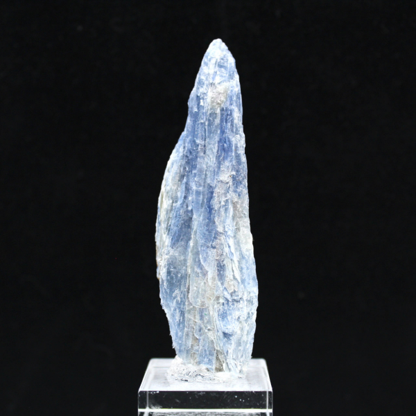 Cristais de Cianite