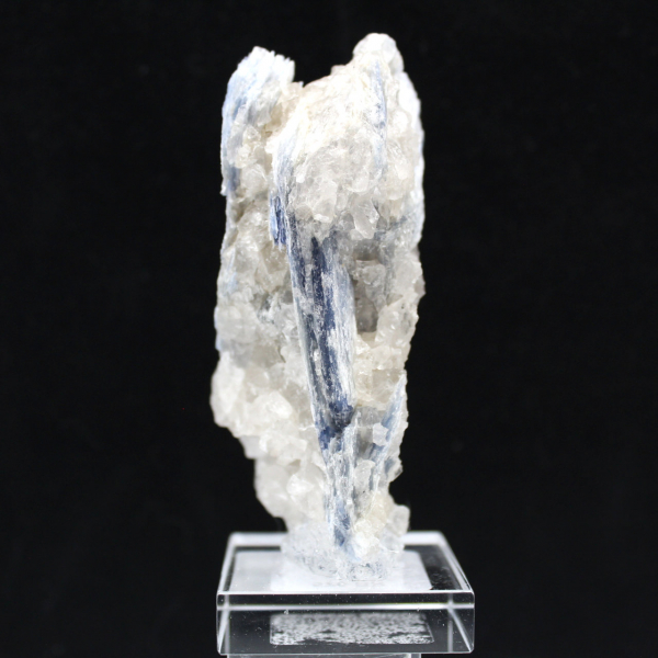 Cristais de Cianite