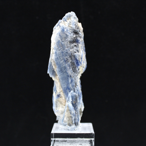 Cristais de Cianite