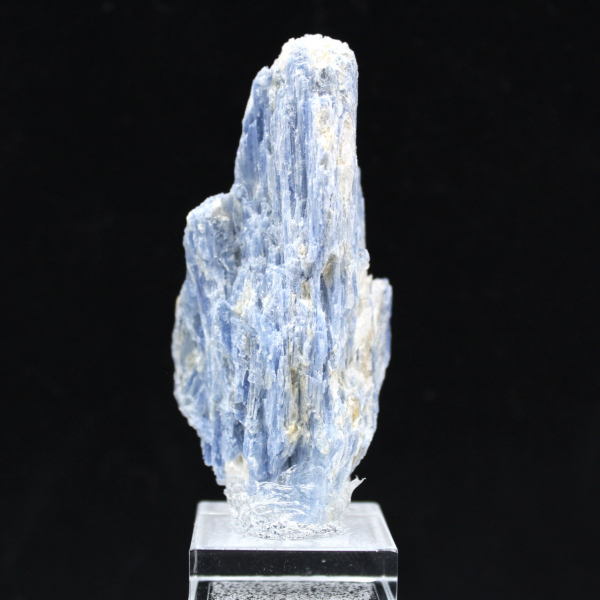Cristais de Cianite