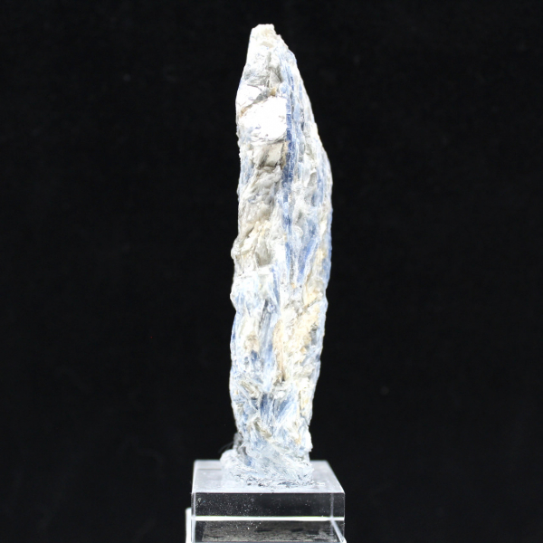 Cristais de Cianite